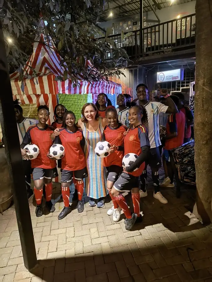 Jogadoras de futebol em Nairóbi